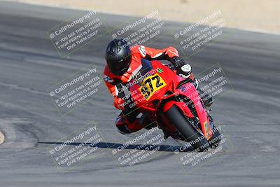 media/Nov-15-2024-CVMA Friday Practice (Fri) [[b142d29251]]/4-Group 4 and Trackday/Session 2 (Turn 10)/